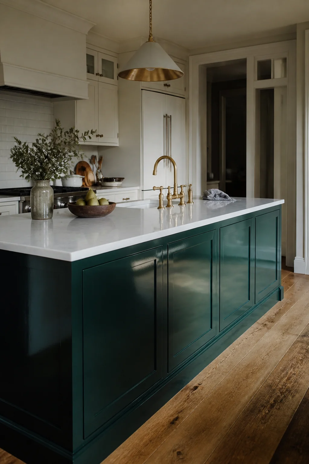 Glossy finish on one colored island